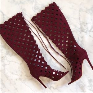 NWT Lace Up Maroon Heeled Boots